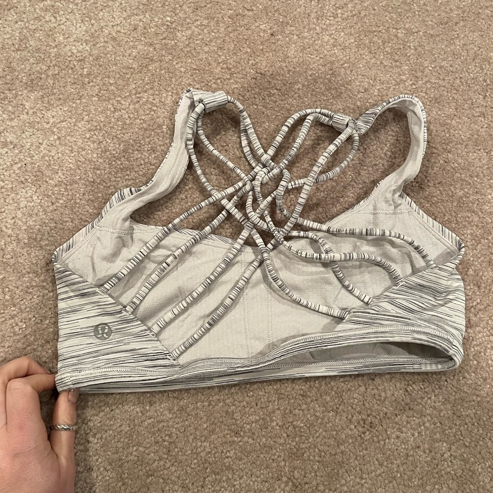 Lululemon sports bra bundle - Picture 6 of 7